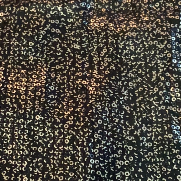 NWT GUESS Los Angeles Mini Sequin Gold Skirt Sz 8 MINI SEQUINS Z46 - Picture 2 of 7